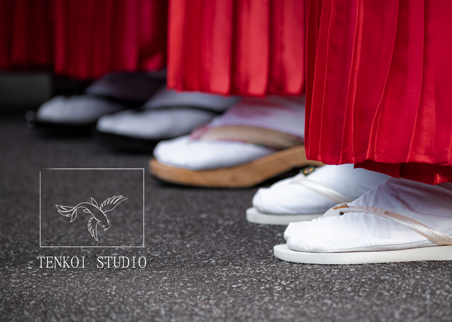 Tenkoi Studio — Logo applied on textile, festival zori